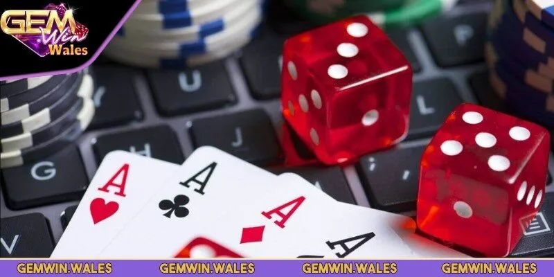 Bài Phỏm nổi như cồn hiện nay là một cực phẩm đỏ đen