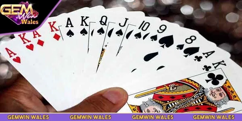 Tiến lên phiên bản Bắc có luật ăn trắng cực kỳ thú vị